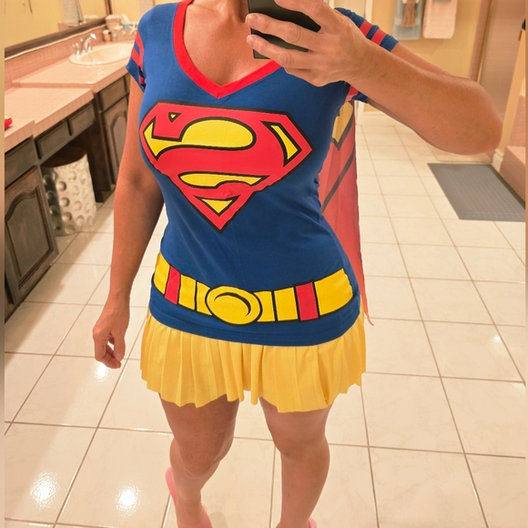 Superhero Tshirt With Cape Only NWT - Picture 2 of 16